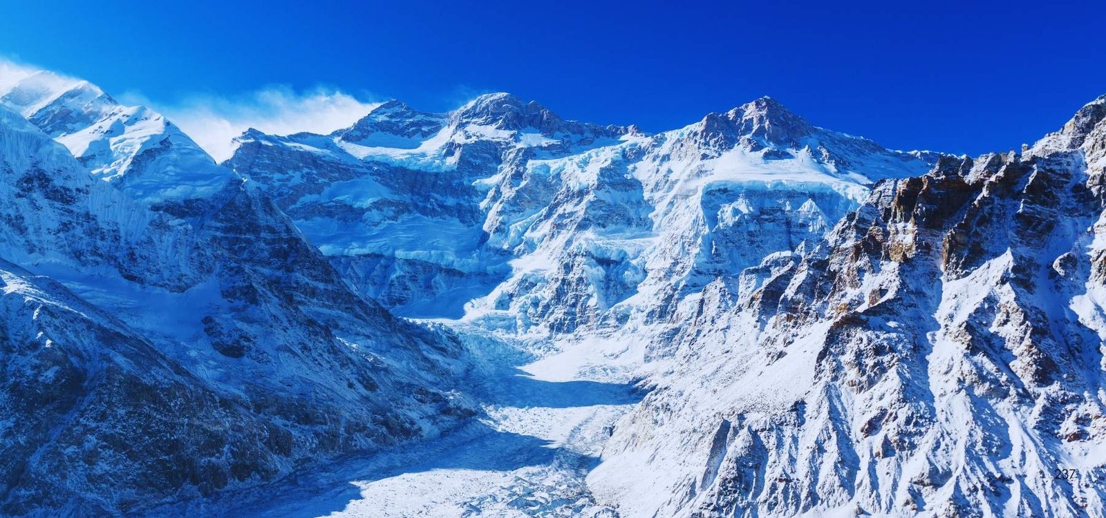 Kanchenjunga Expedition 8586m: Unlock the Ultimate Mountain Challenge